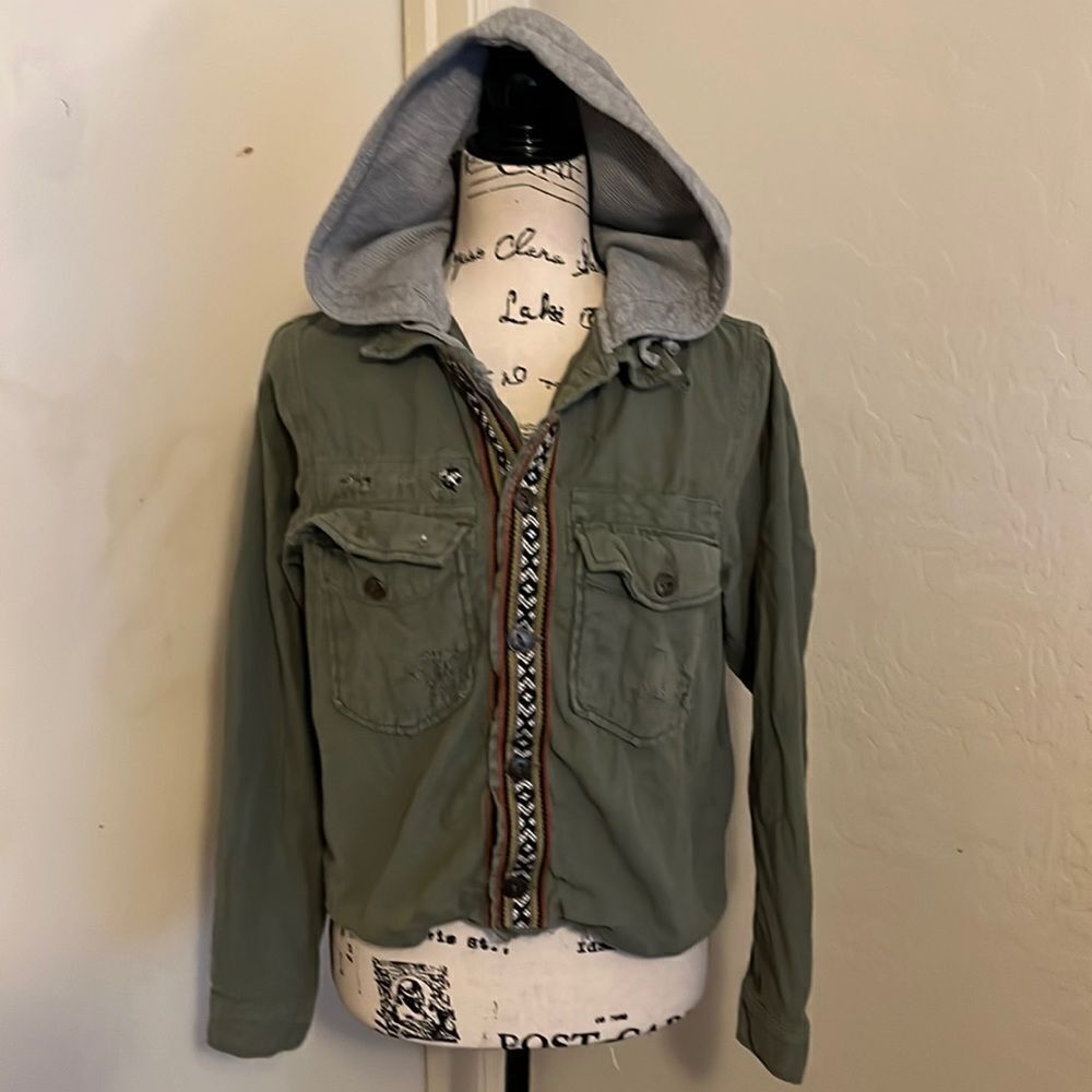 Free People Distressed Green Embroidered Detailing Boho Gray Hoodie Crop Jacket - Picture 3 of 12